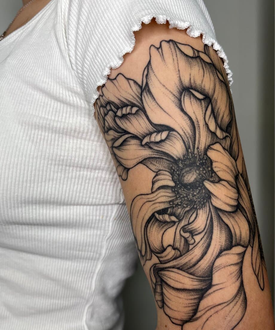 Japanisches Blumen-Tattoo — traditioneller Irezumi-Stil München