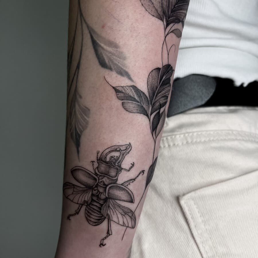 Japanisches Insekten Tattoo München — KishaTattoo