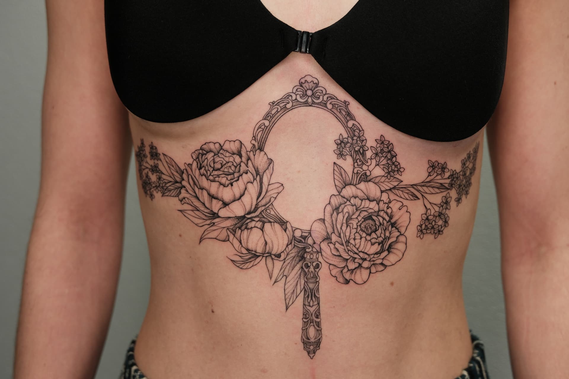 Fineline Spiegel Tattoo München — Kisha